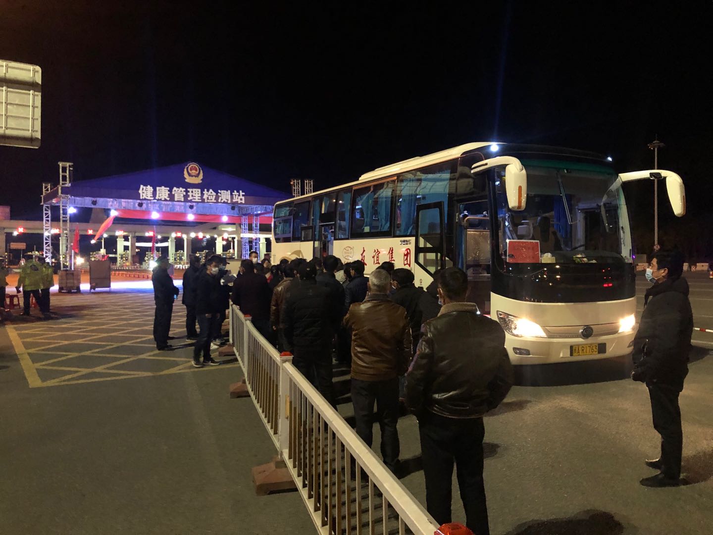AG真人娱乐集团专车行动，江西籍员工返融！