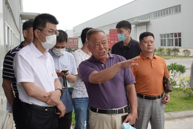 福建省工信厅副厅长陈传芳一行向导 莅临AG真人娱乐新质料科技工业园旅行调研