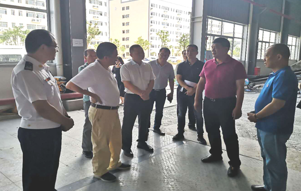 福清市常务副市长一行向导 莅临AG真人娱乐新质料科技工业园调研指导